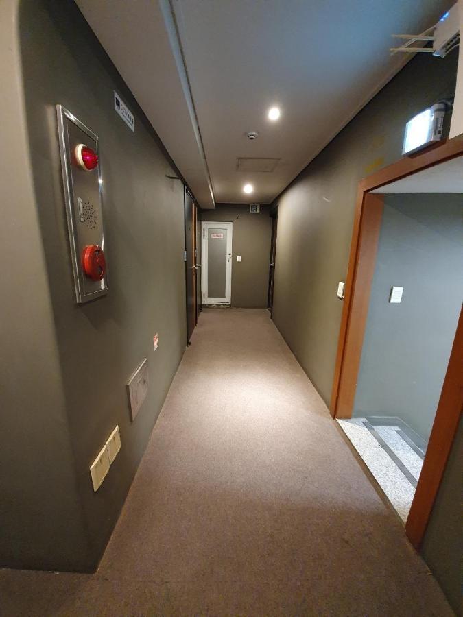Dalgona Guesthouse Сеул Экстерьер фото